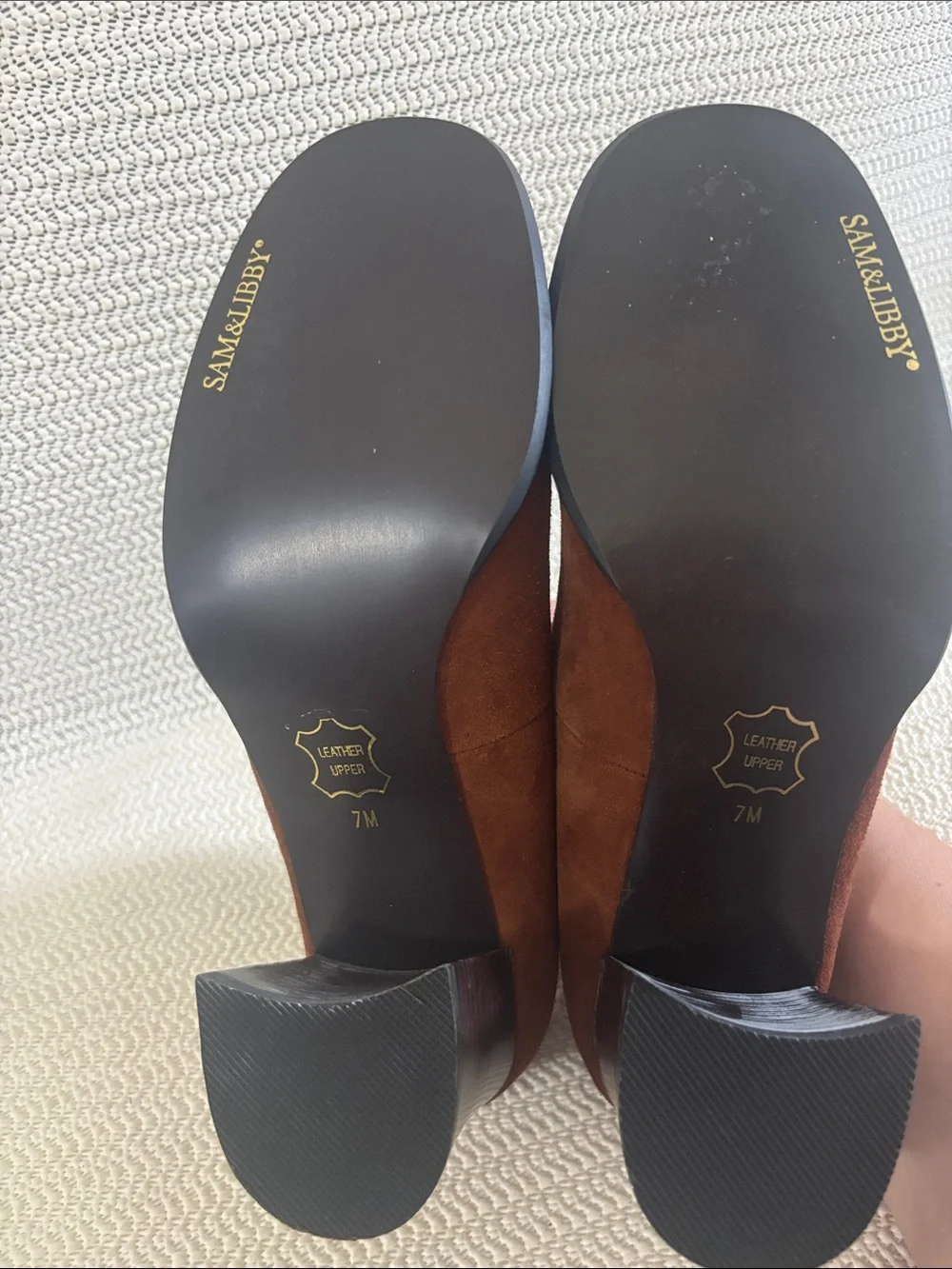 Sam & Libby Women's Brown Suede Heels